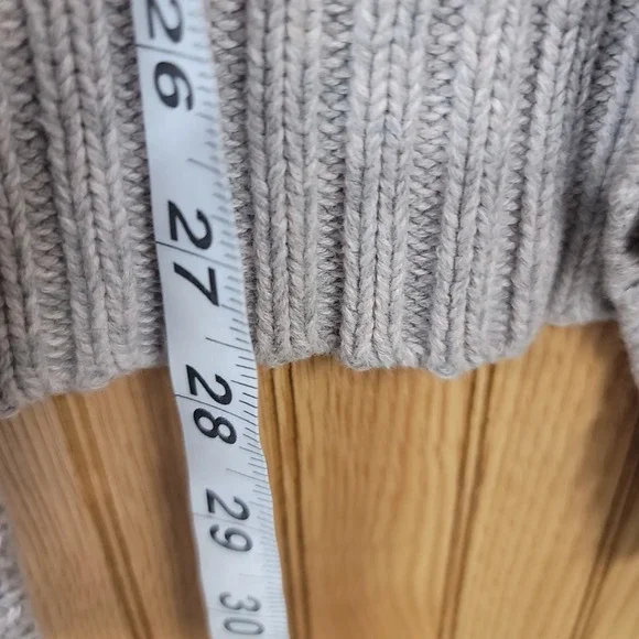 American Eagle Gray Waffle Knit Button Cardigan Sweater Pockets Cozy Womens L - Picture 4 of 4